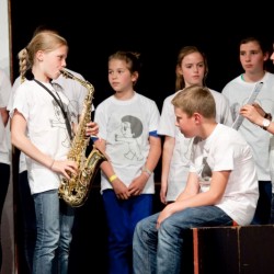 Groepsoptreden (89) - Toneelvereniging Plankenkoorts 